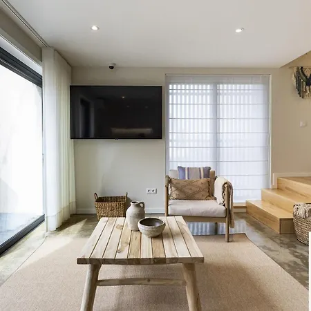 14th Street - Villa *