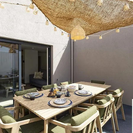 14th Street - * Espinho (Aveiro)