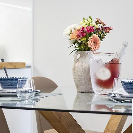 14th Street - Villa Espinho (Aveiro)