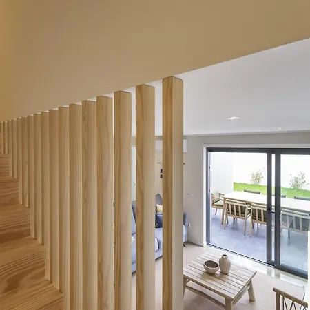 14th Street - * Espinho (Aveiro)