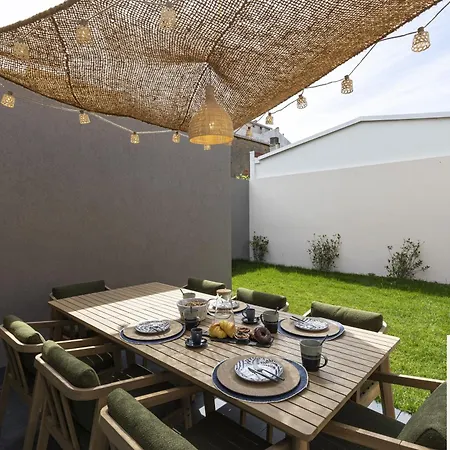 14th Street - Villa Espinho