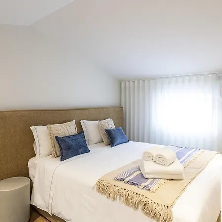 14th Street - Villa Espinho (Aveiro)