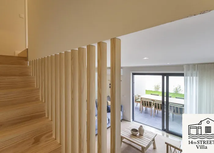 14th Street - * Espinho (Aveiro)