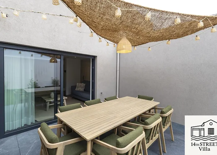 14th Street - * Espinho (Aveiro)